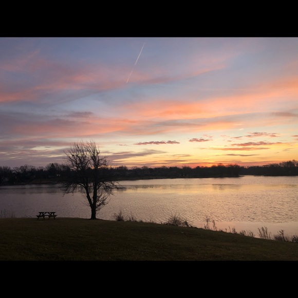 Meet your Posher, Sean - Picture 2 of 4